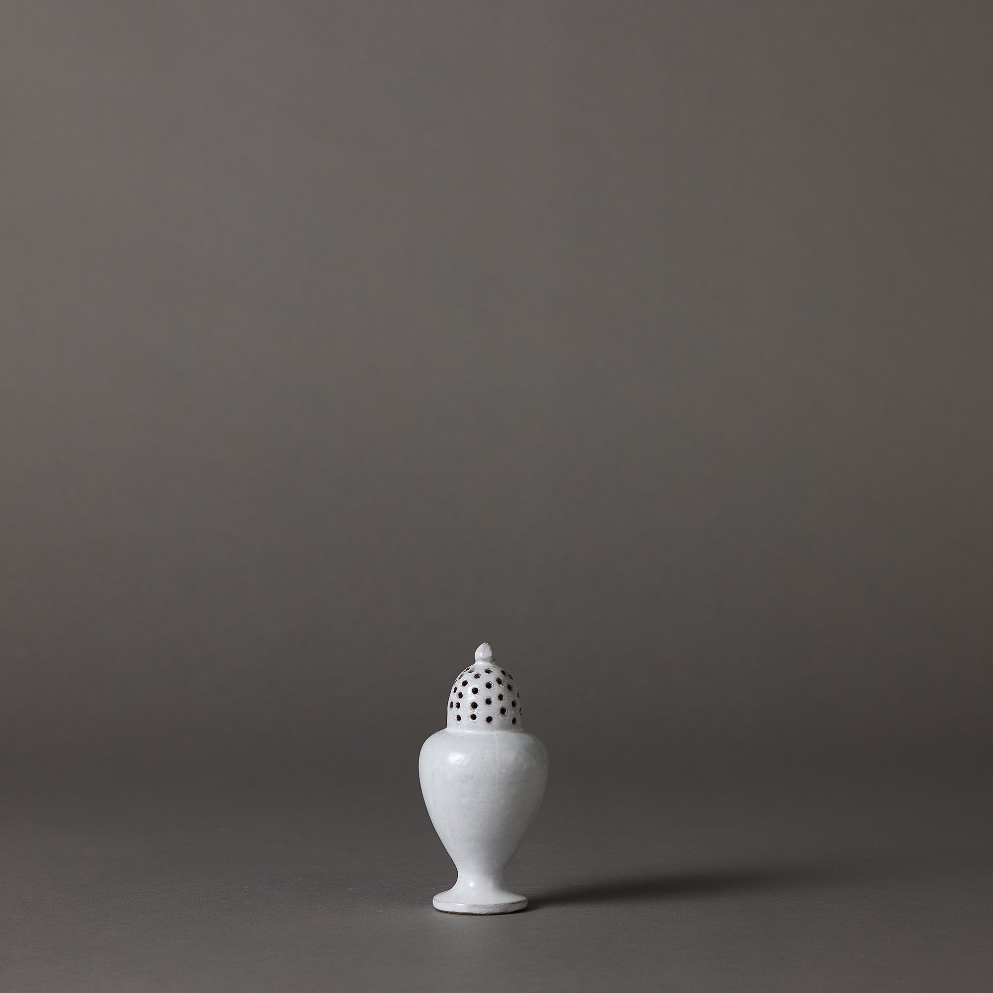 Astier de Villatte | Sprinkler | Sobre