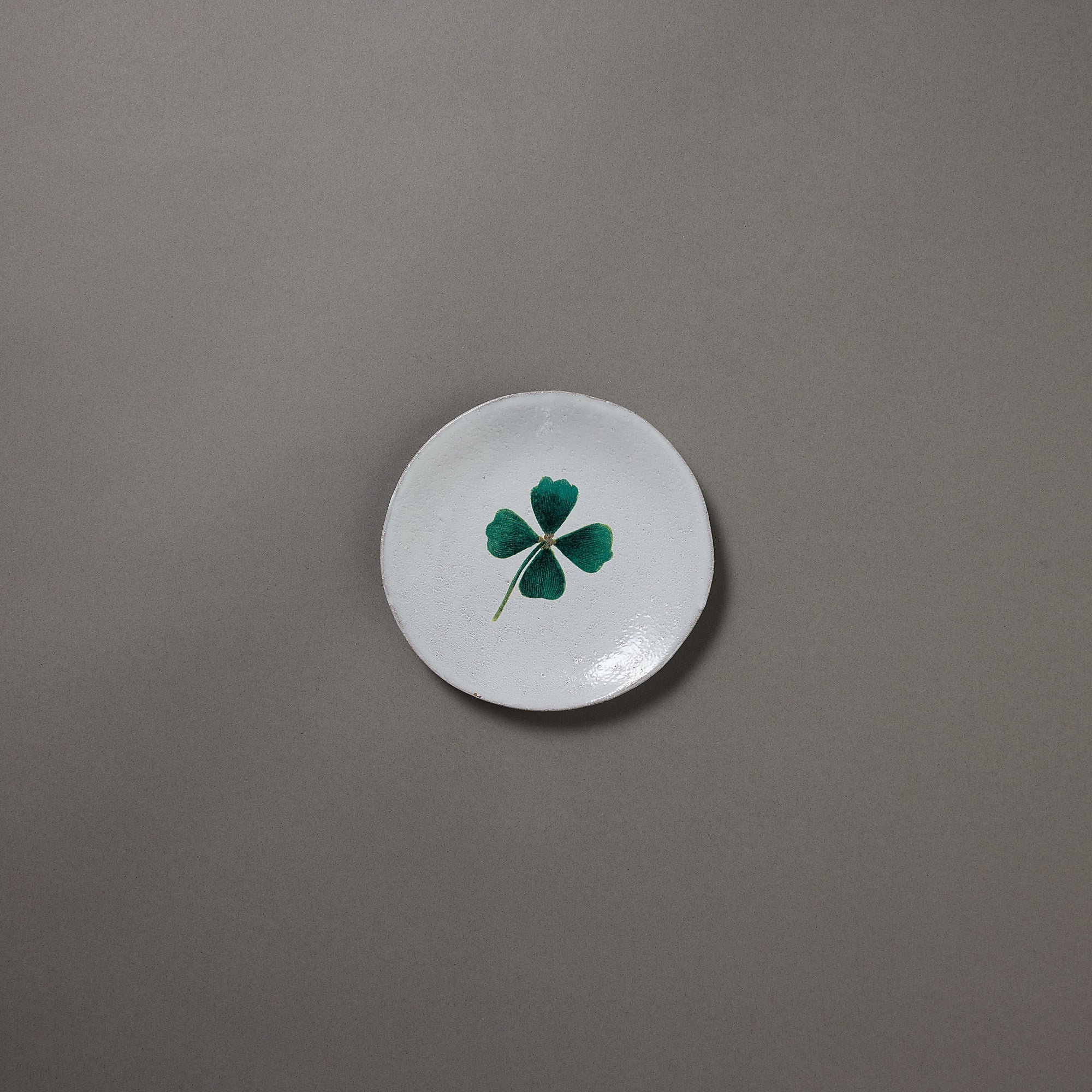 Astier de Villatte x John Derian | Plate | Small Four Leaves Clover