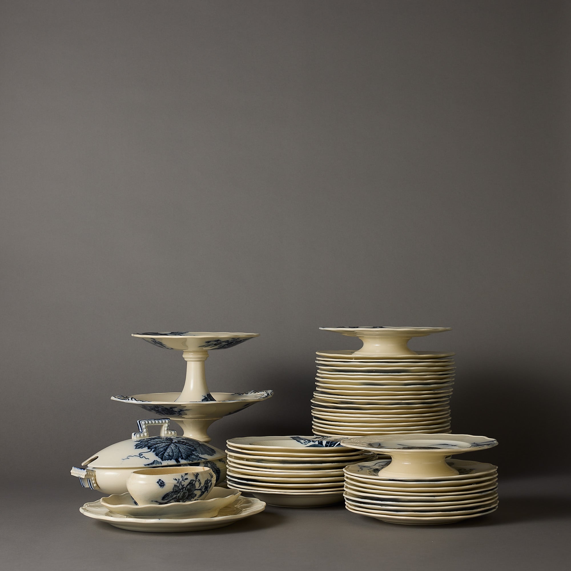 English Orchard Dinner Service | Set of 58