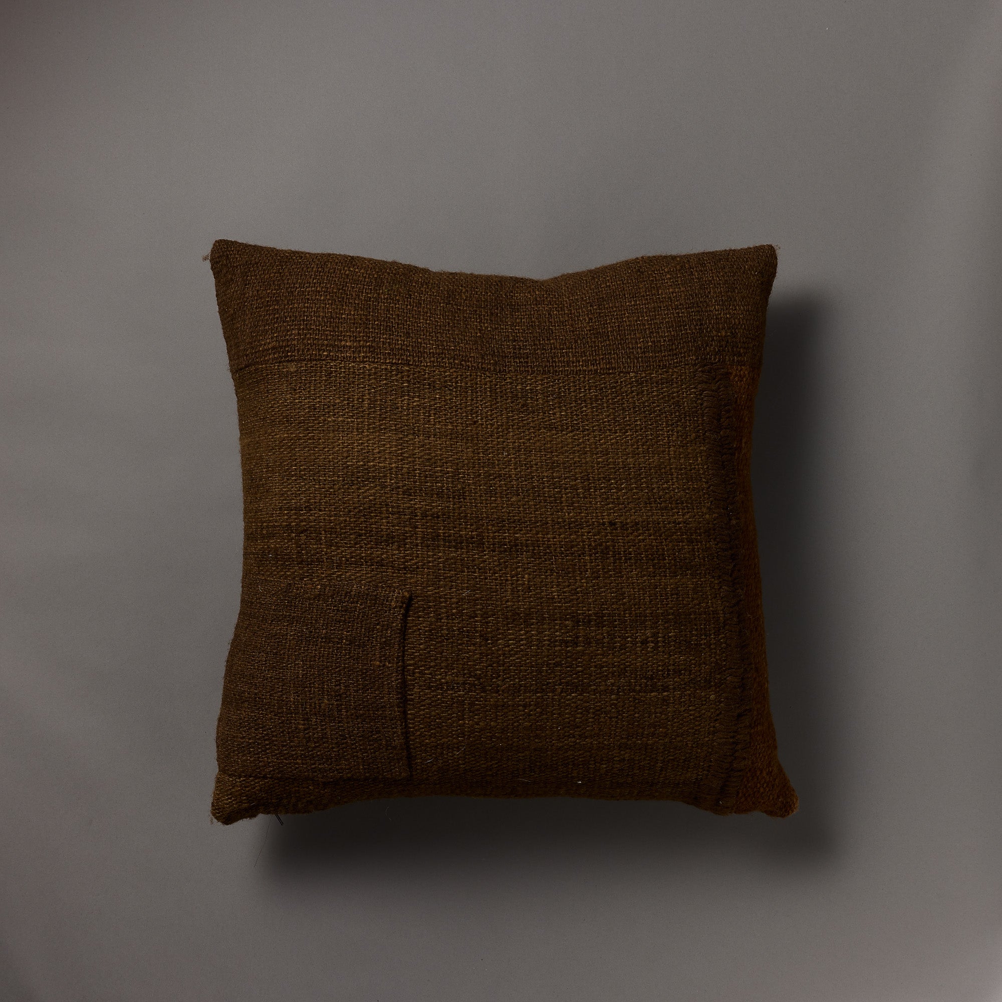 Montford Pillow