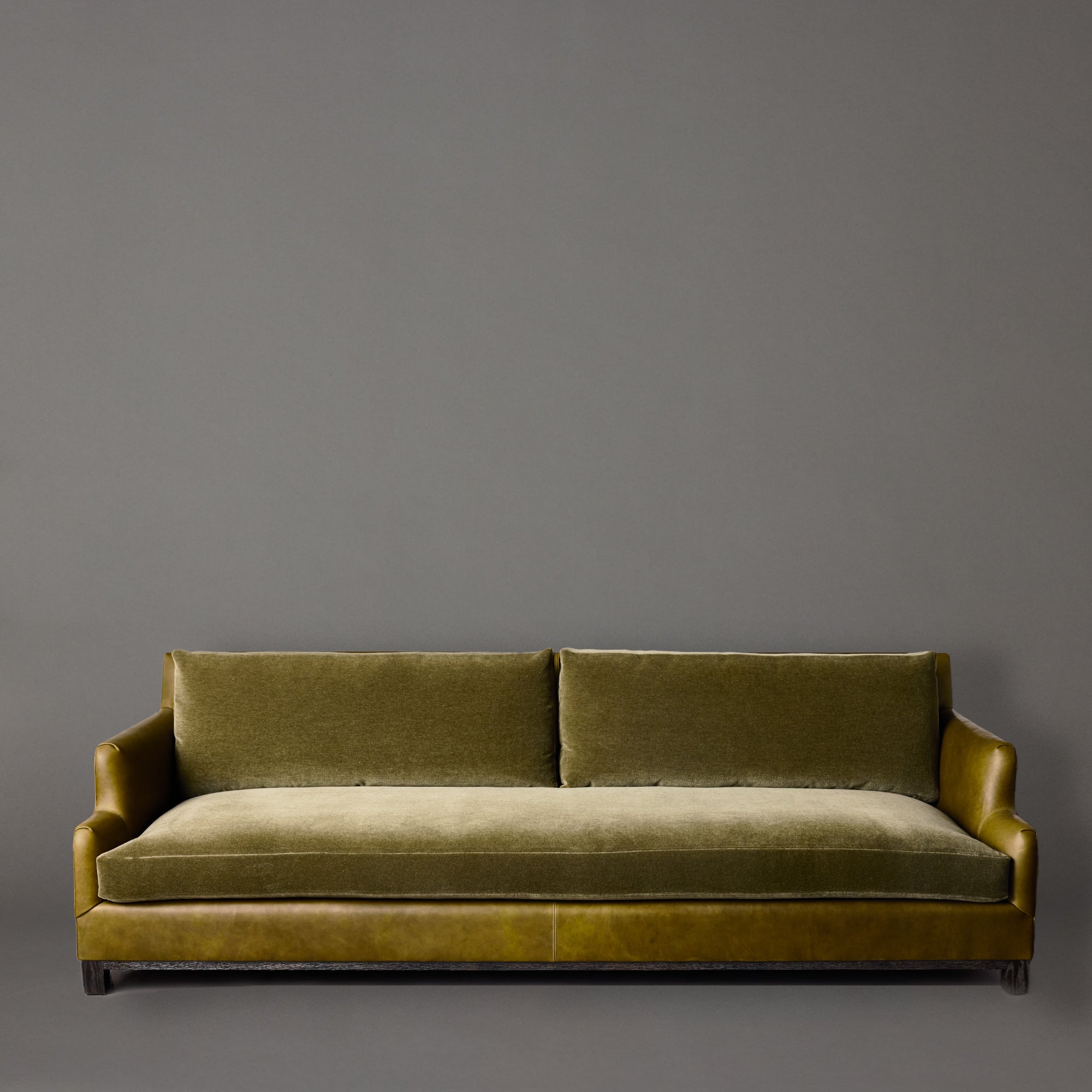 Jasper Sofa | 96" | Floor Model