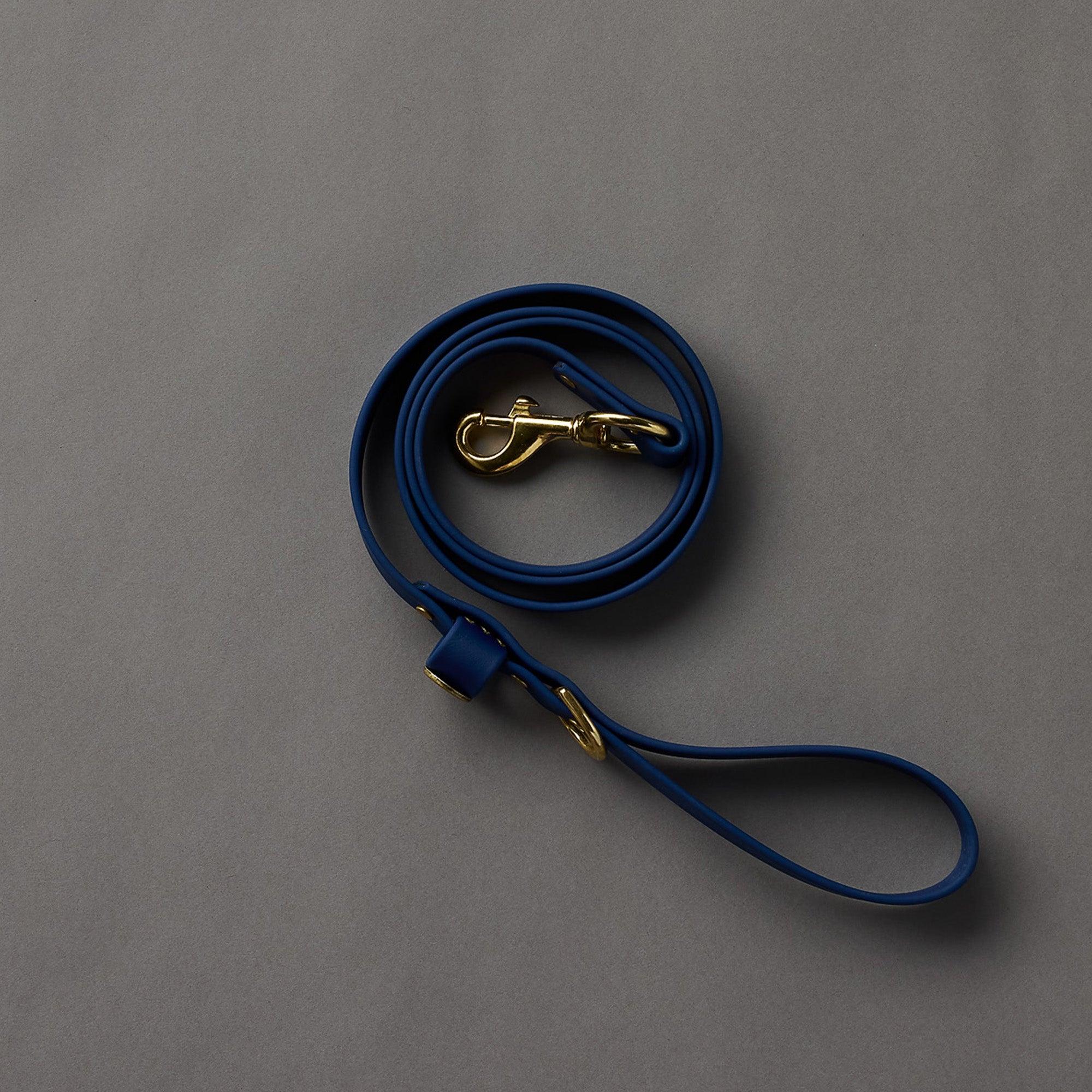 Over Under Clothing | Dog Leash