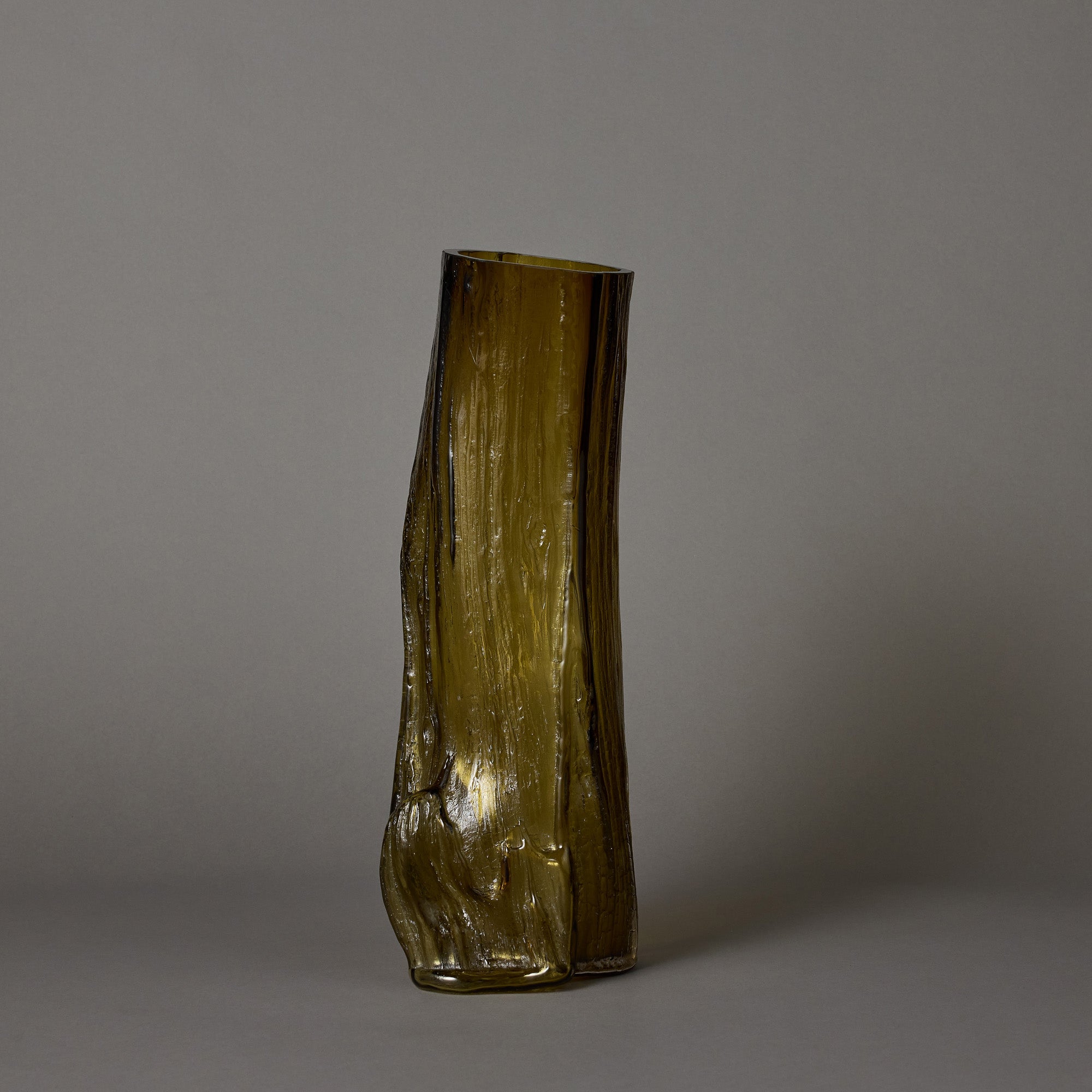 Studio Nicolas Erauw | Phytotelma | Eight