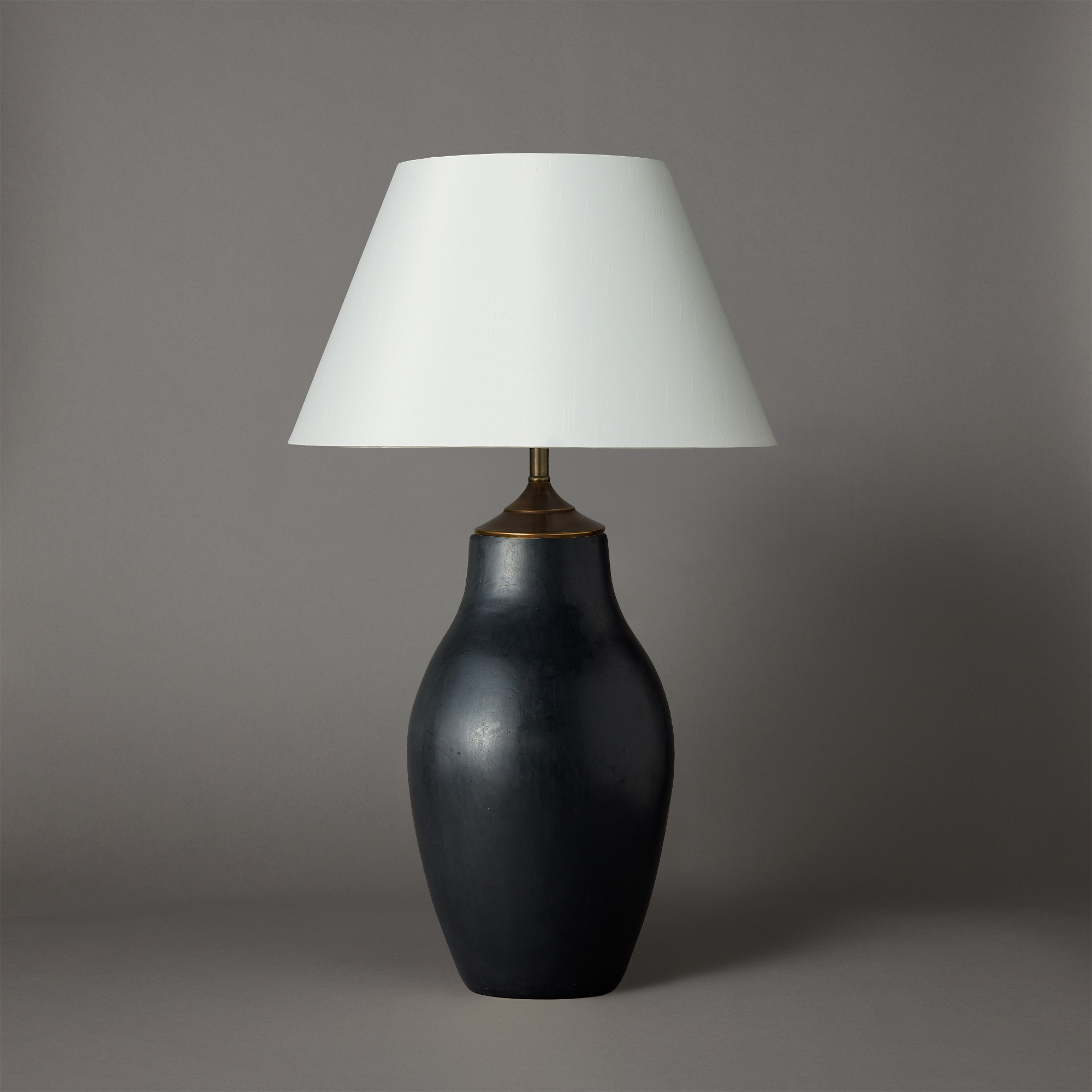 Tadelakt | Silhouet | Table Lamp