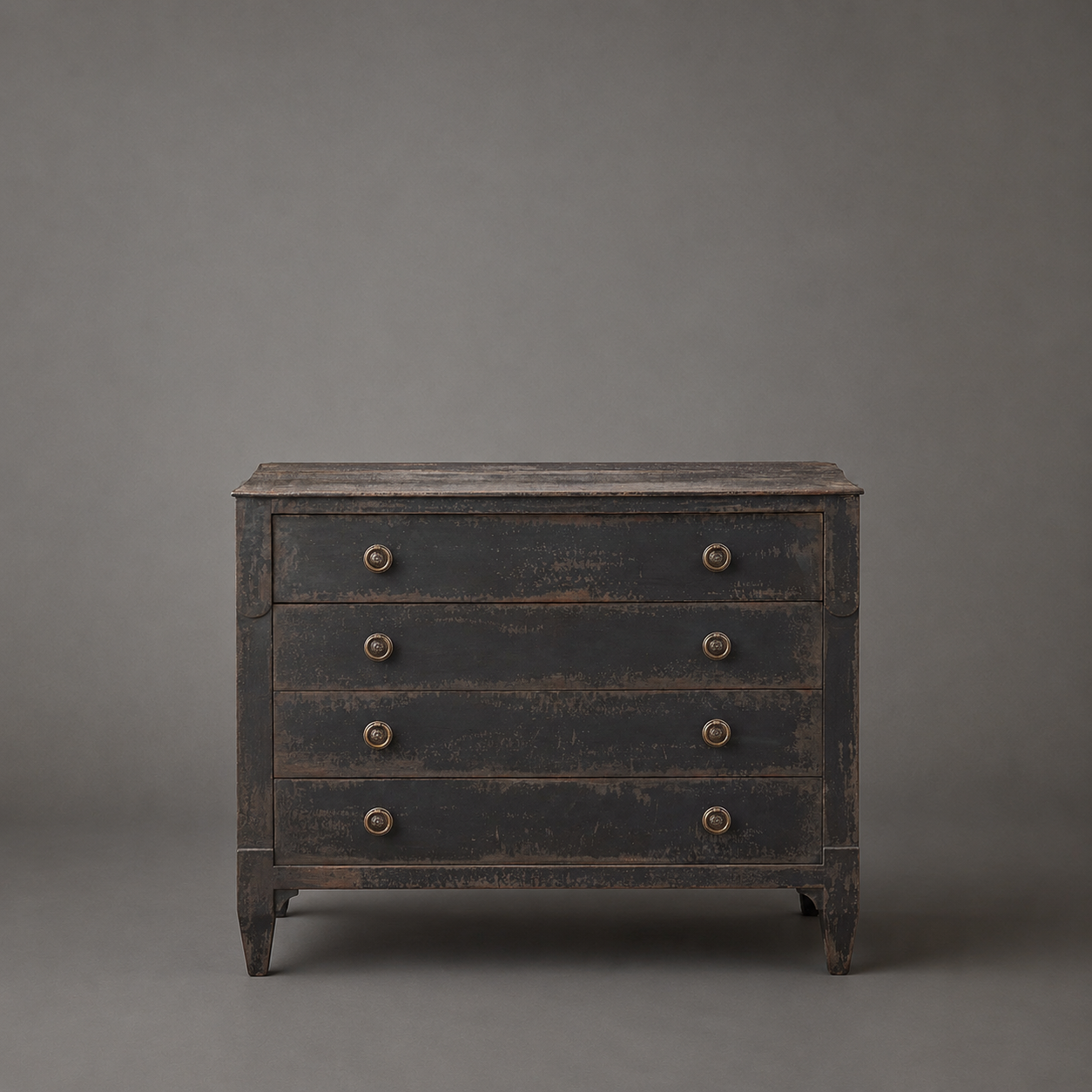 Ashbury Chest | Floor Model