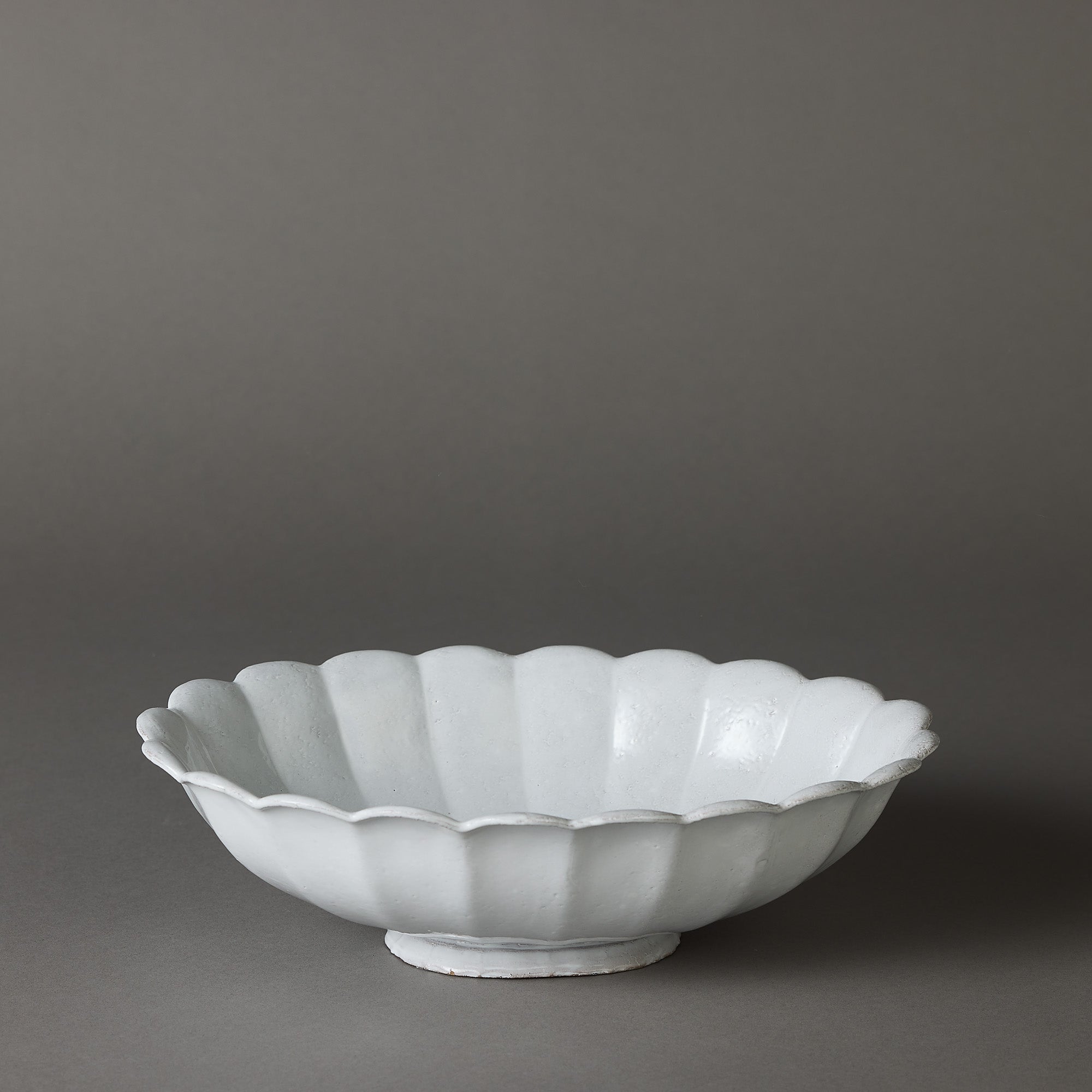 Astier de Villatte | Platter on low stand | Marguerite