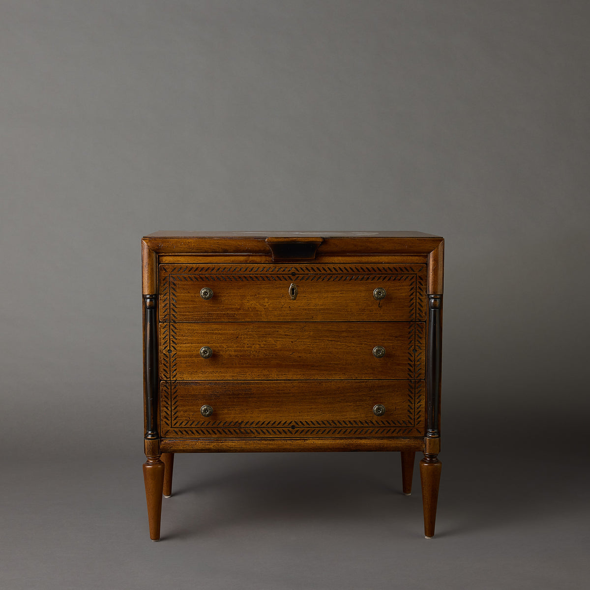 Hastings Chest