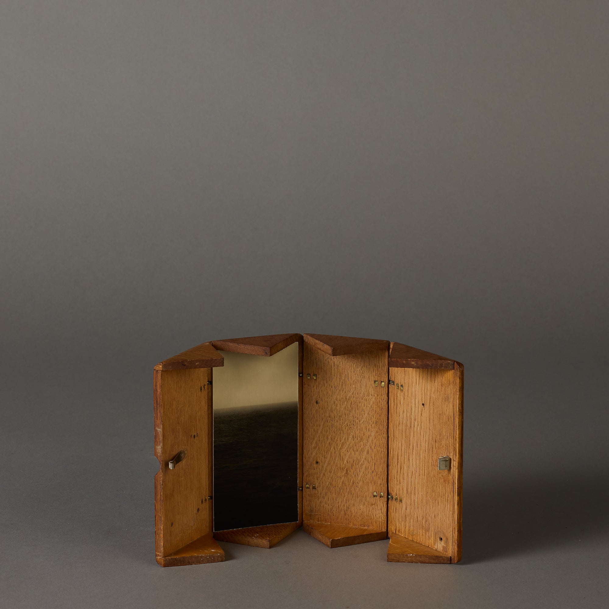 Jefferson Hayman | The little Ocean | Puzzle Box