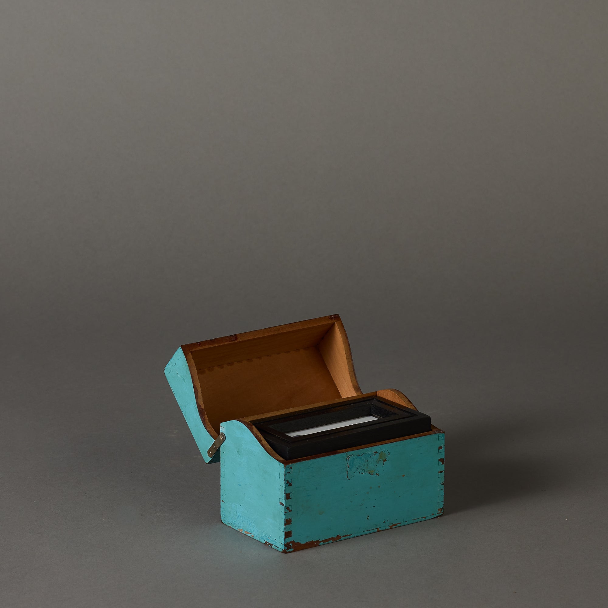 Jefferson Hayman | Three Blueberries | Box