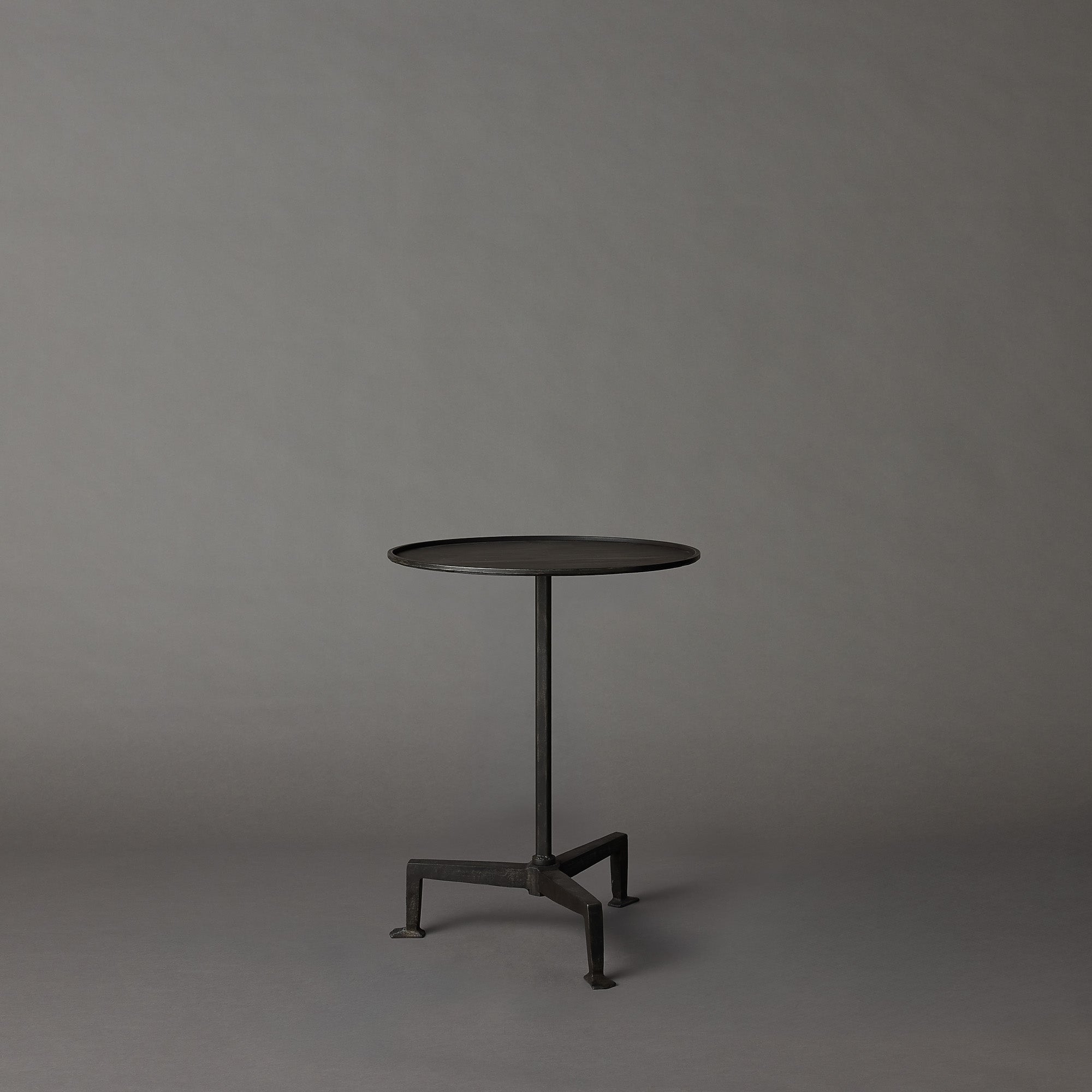 Ronan Iron Table