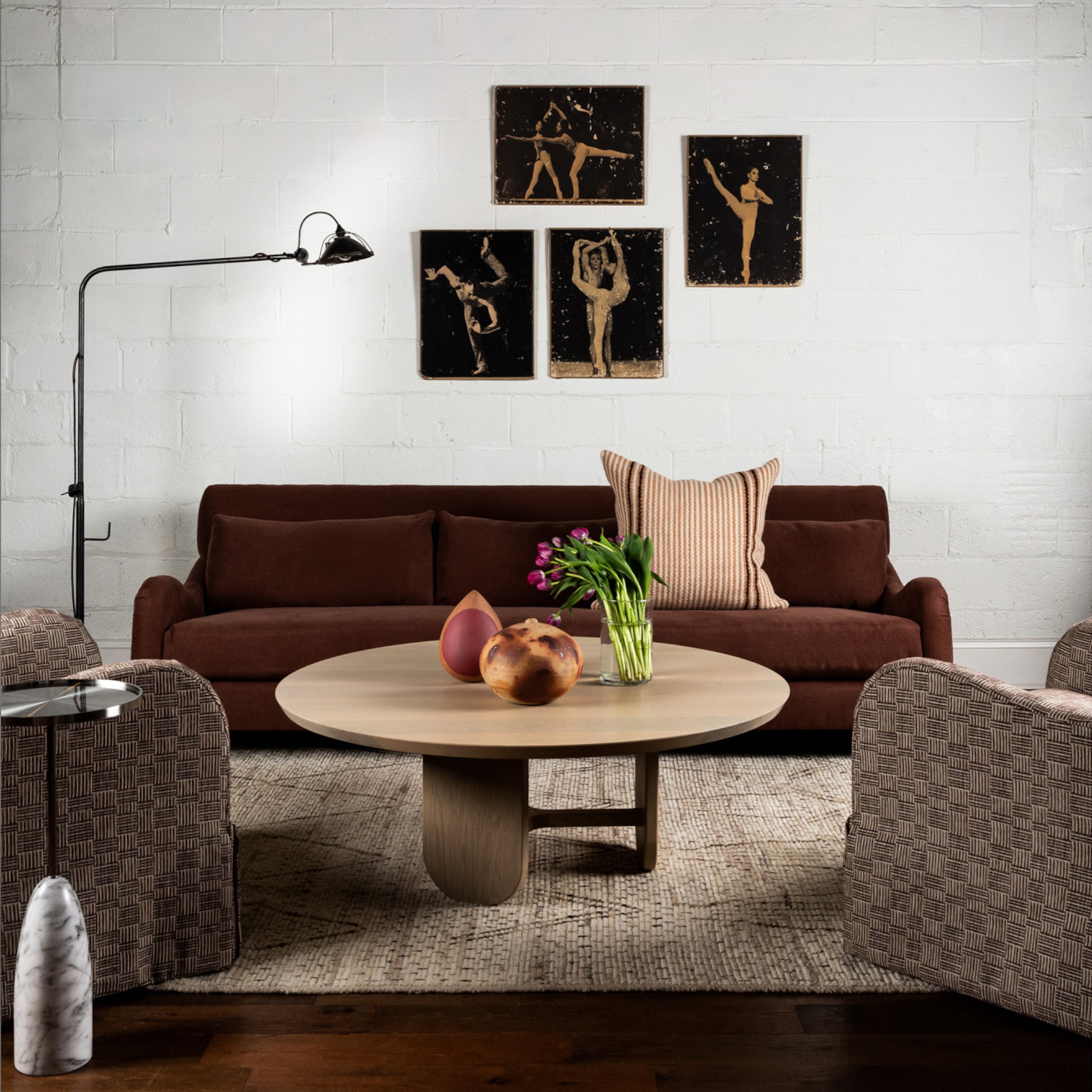 Somerset Swivel Chair | Floor Model